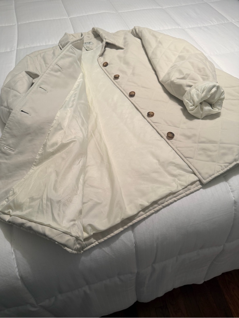 Orvis Cream Quilted Women's
Chore Jacket - XL